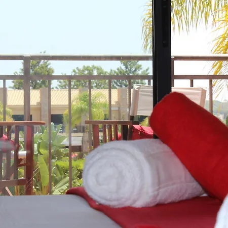 Villa Wow Golf And Beach
