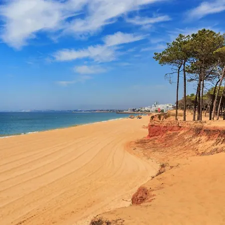 Wow Golf And Beach Villa Quarteira